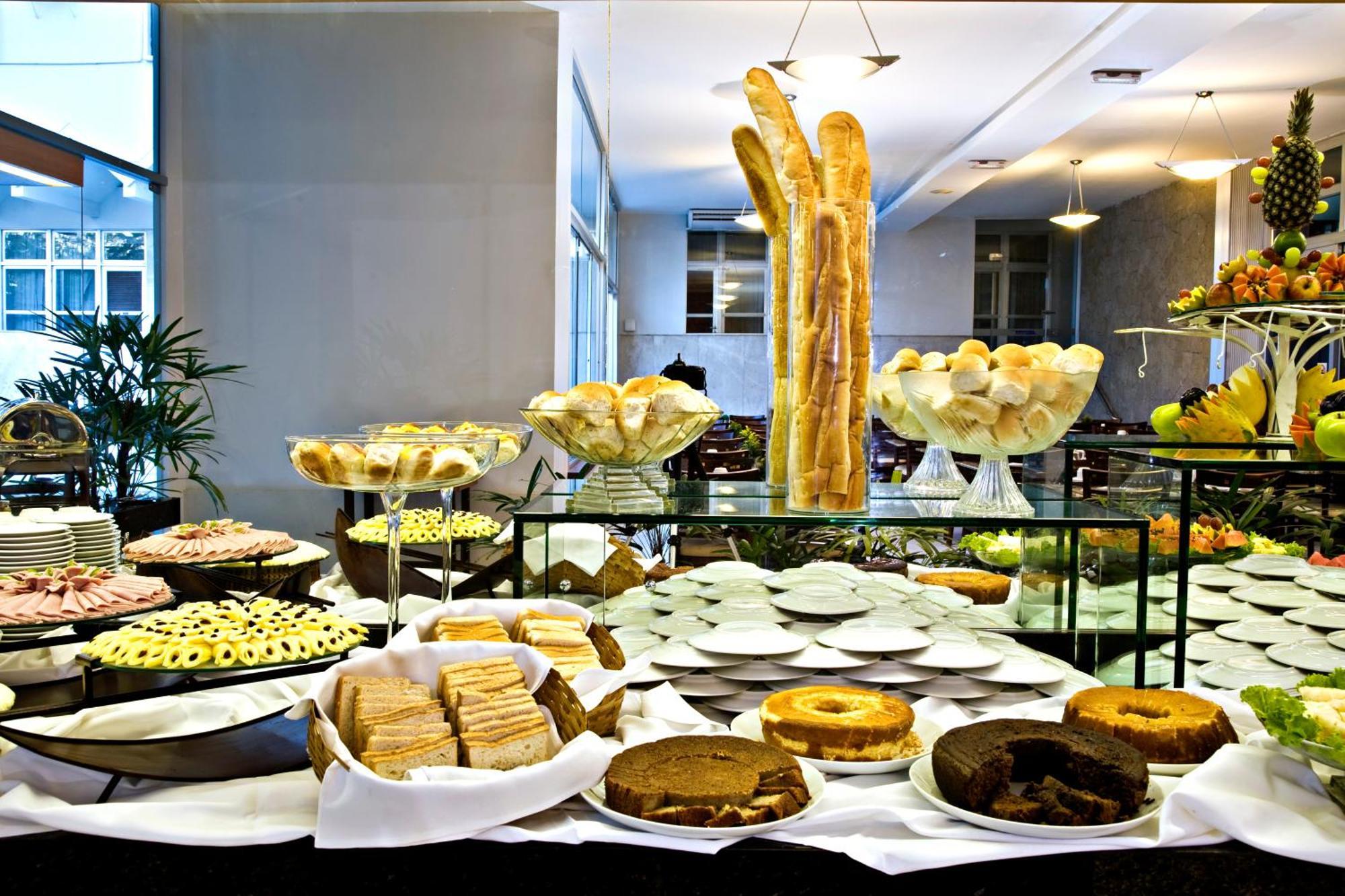 Hotel Arituba Park 3*