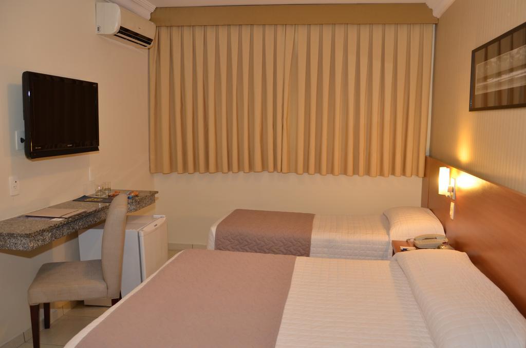 Arituba Park Hotel 3*